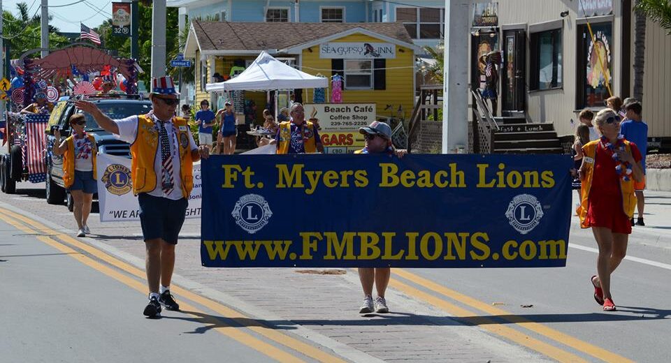 FMB Lions in Parade